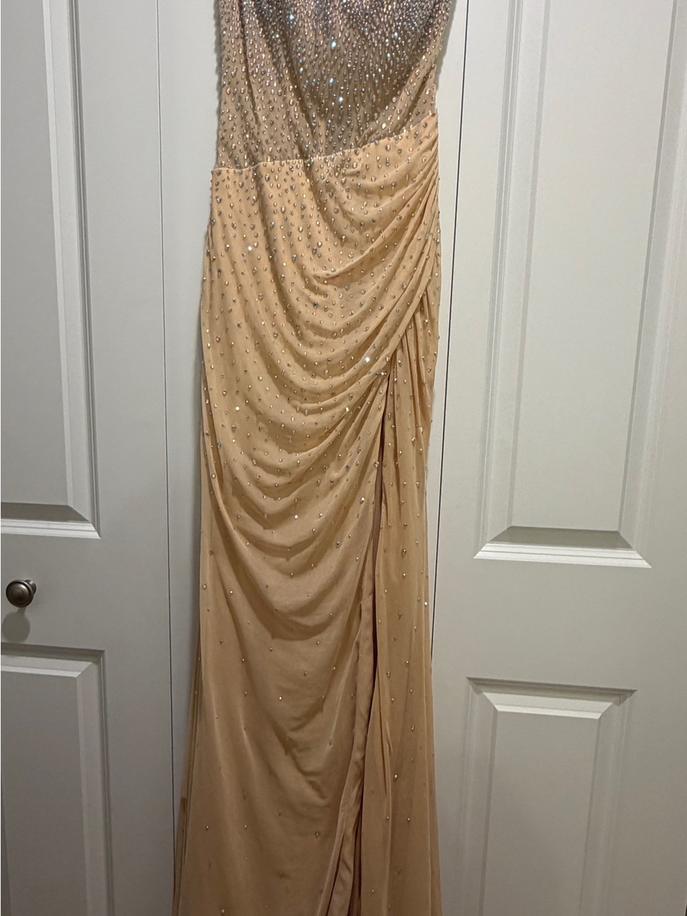 Elegant Champagne Prom Gown